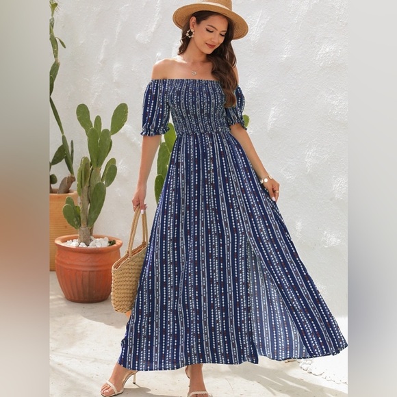 Capturing Time Short Sleeve Maxi Dresses Summer - Picture 3 of 4